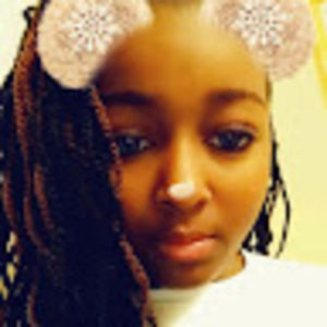 Meet your Posher, Janai